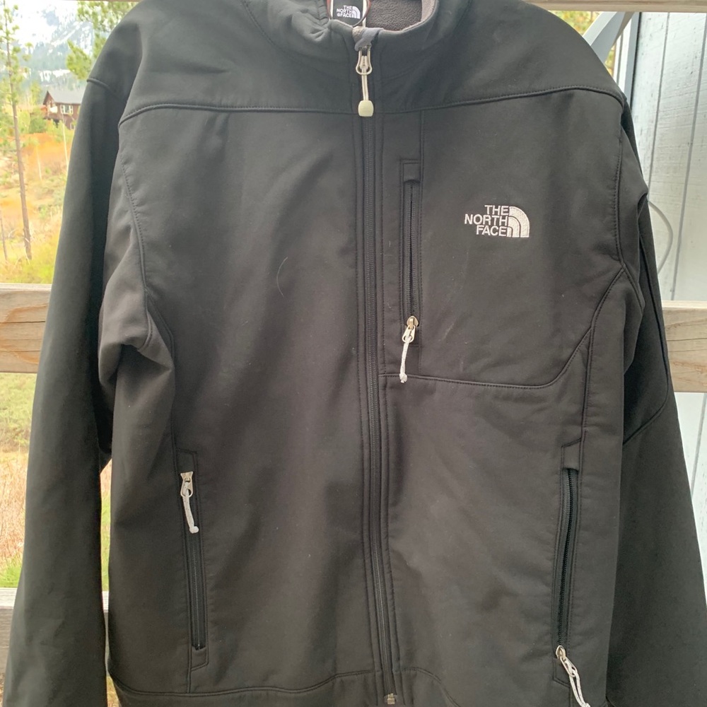Soft shell north face jacket